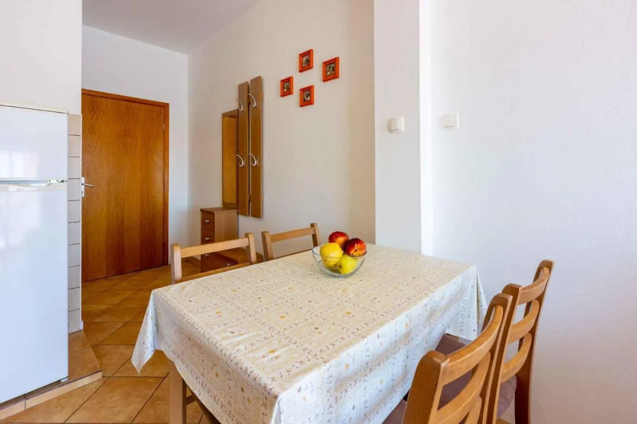 Studio Apartment In Crikvenica XIV